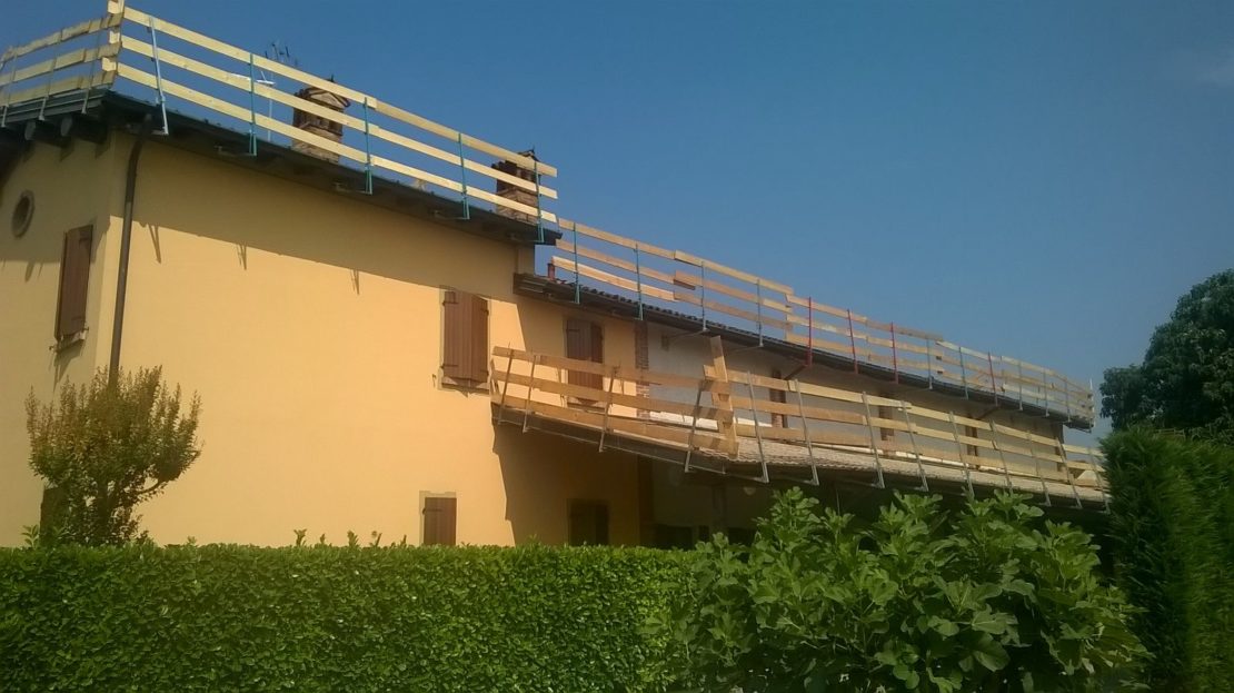 Rimozione e rifacimento copertura di Cascinale